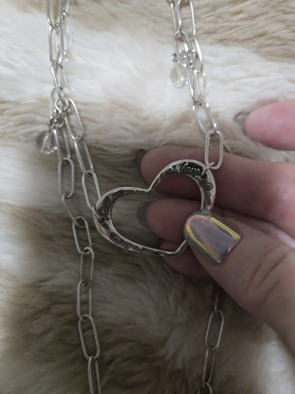 Katia Designs- Silver Heart Link Necklace - Picture 5 of 8